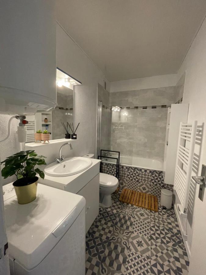 Appartement Au Coeur De La Station De Super-Besse Екстериор снимка