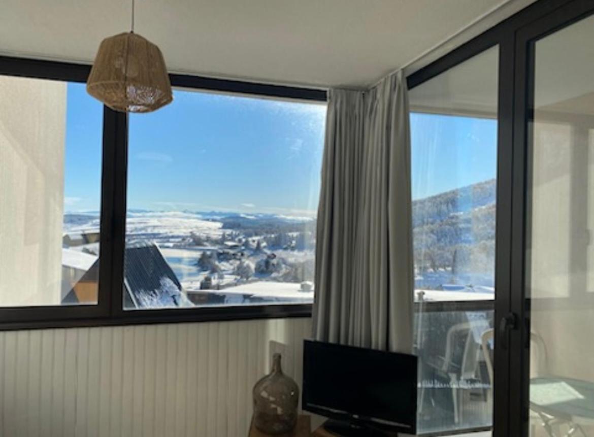 Appartement Au Coeur De La Station De Super-Besse Екстериор снимка